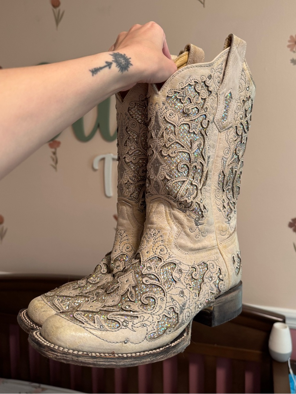 Women's Embellished Lace-Up Western Boots - Beige